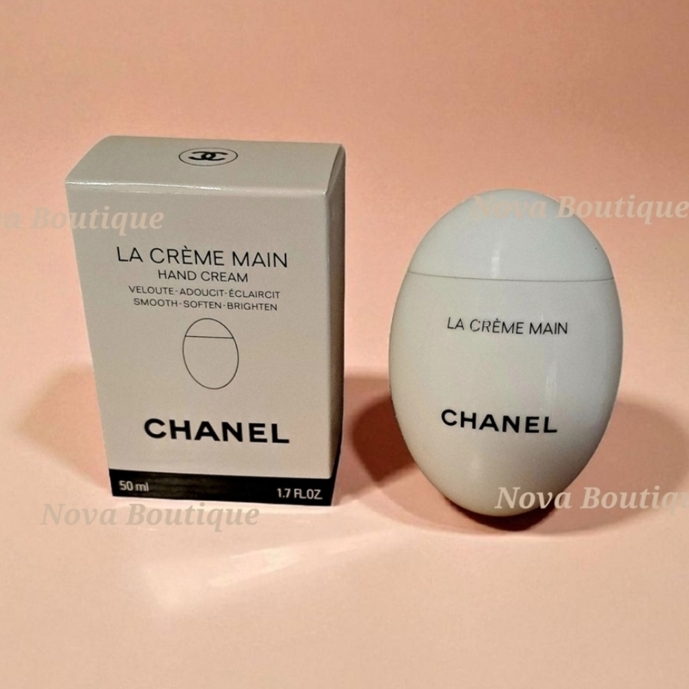 CHANEL La Crème Main Hand Cream in White